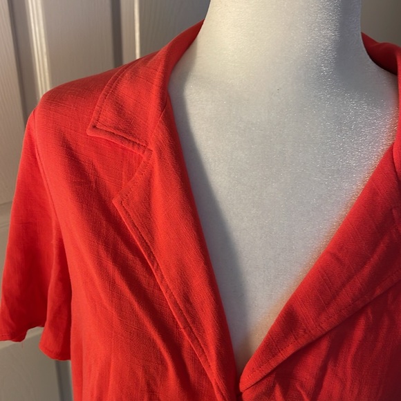 wild fable cute cropped flowy button down short sleeve - Picture 4 of 6